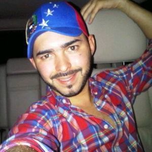 Meet your Posher, Luis